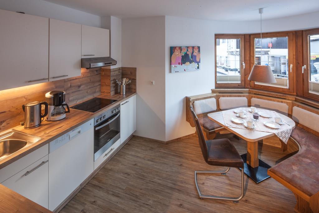 Appartements Al Castagno 埃尔瓦尔德 外观 照片