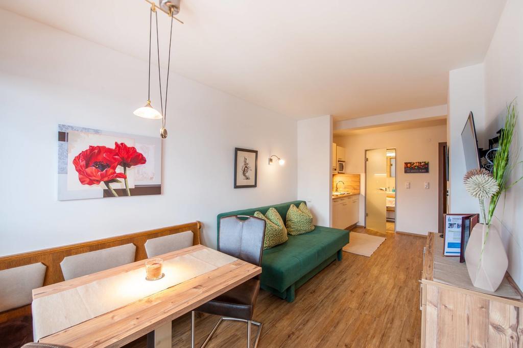 Appartements Al Castagno 埃尔瓦尔德 外观 照片